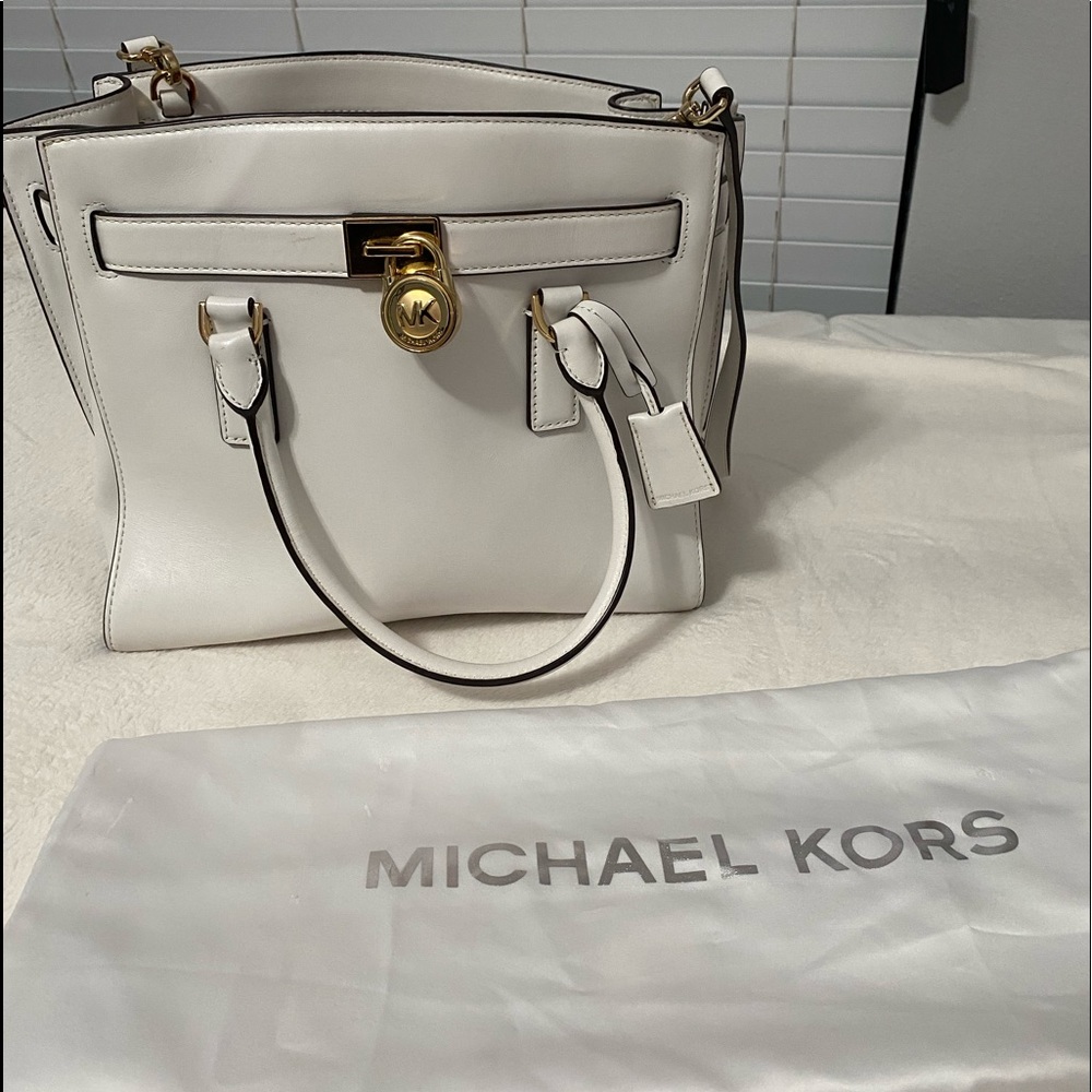 Micheal Kors White Purse